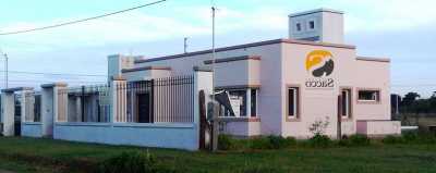 Home For Sale in Trenque Lauquen, Argentina