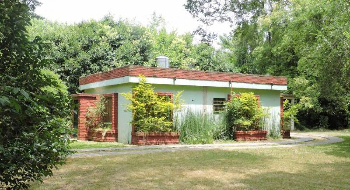 Picture of Farm For Sale in La Plata, Buenos Aires, Argentina