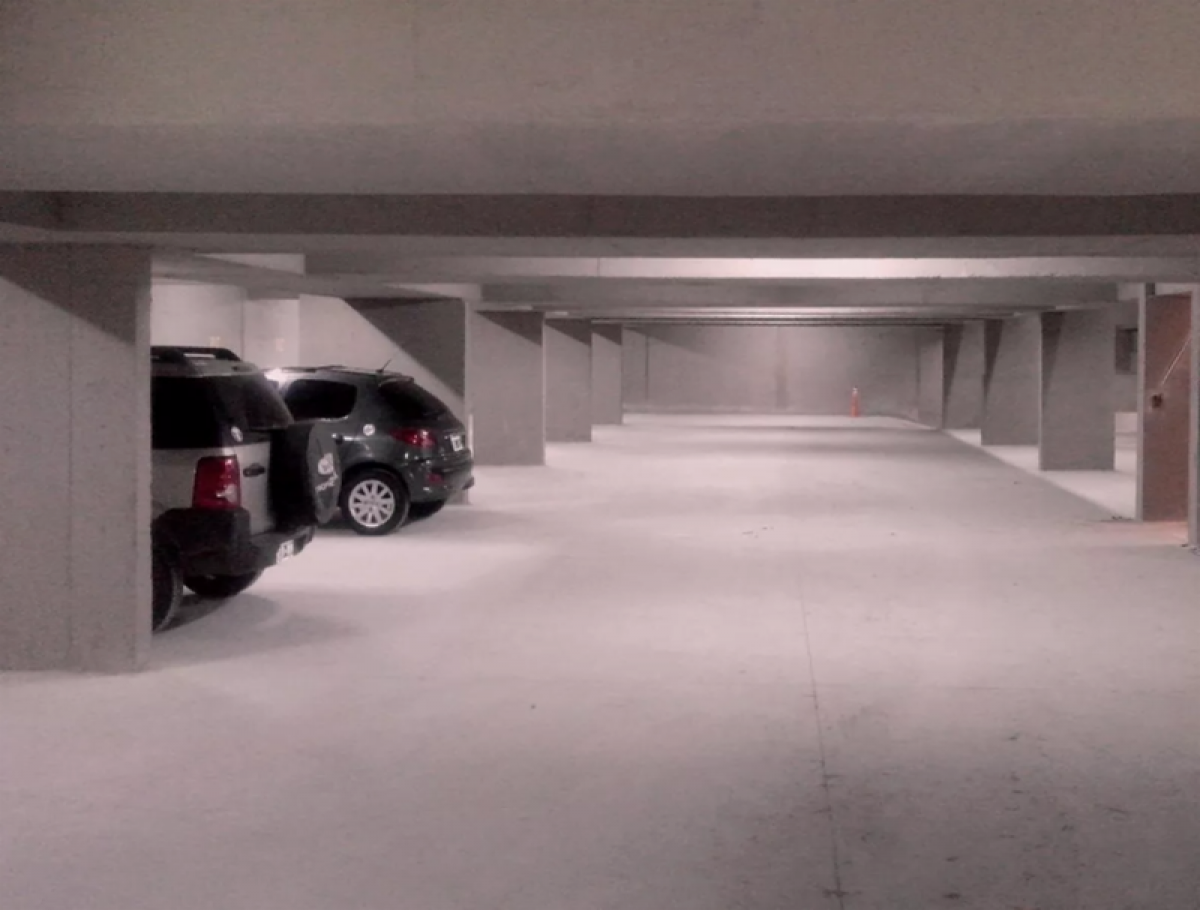 Picture of Warehouse For Sale in Bs.As. G.B.A. Zona Oeste, Buenos Aires, Argentina