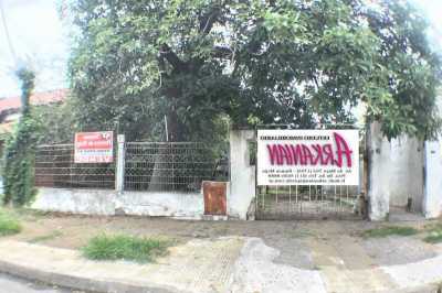 Residential Land For Sale in Moron, Argentina