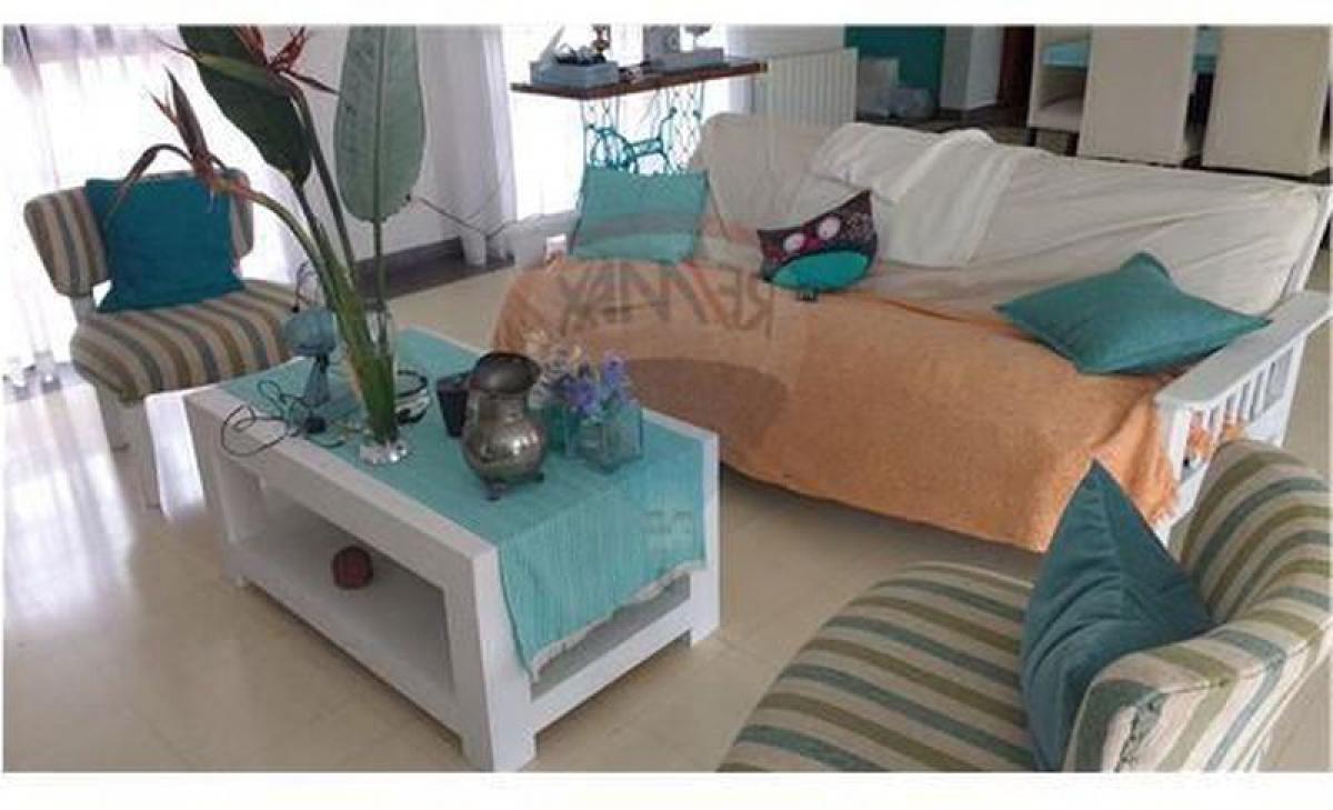 Picture of Home For Sale in Ensenada, Buenos Aires, Argentina