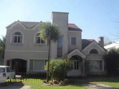 Farm For Sale in Ezeiza, Argentina