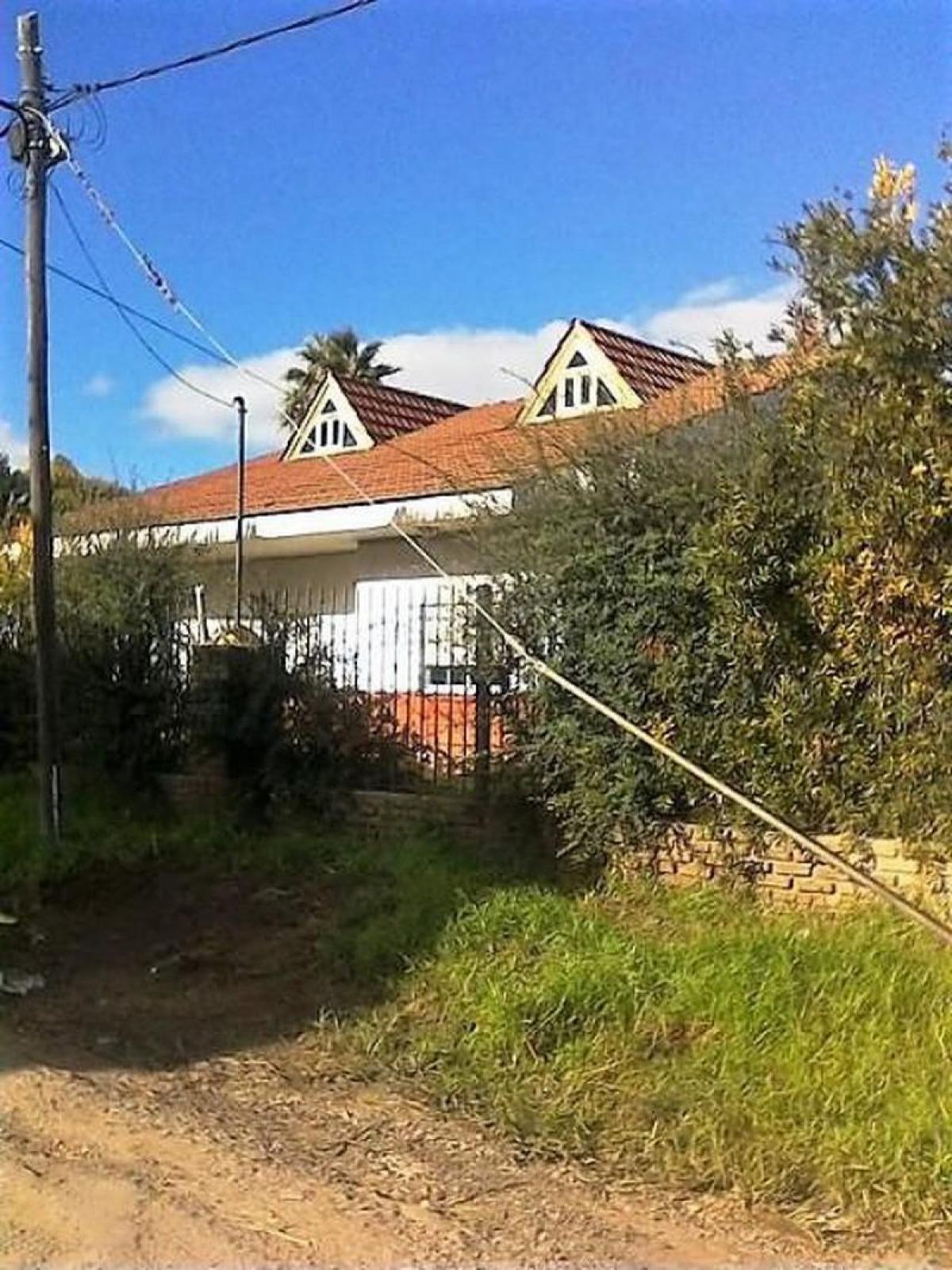 Picture of Home For Sale in Ezeiza, Buenos Aires, Argentina