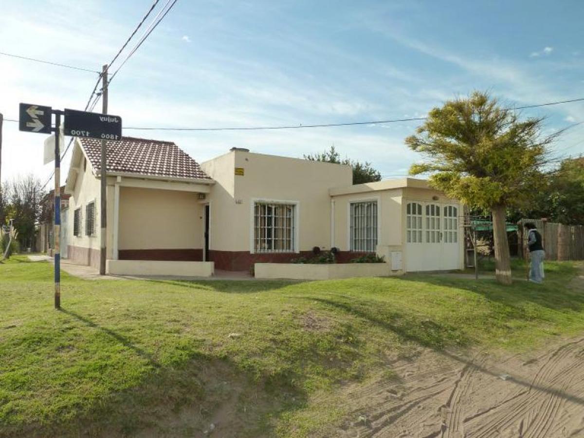 Picture of Home For Sale in Bahia Blanca, Buenos Aires, Argentina