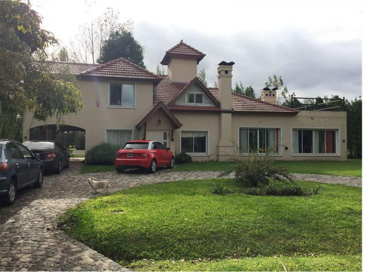 Picture of Home For Sale in Moreno, Buenos Aires, Argentina