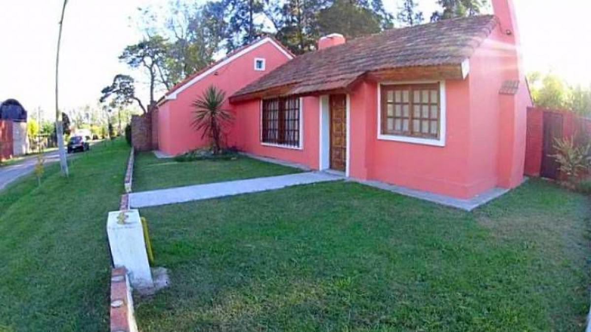 Picture of Home For Sale in Marcos Paz, Buenos Aires, Argentina