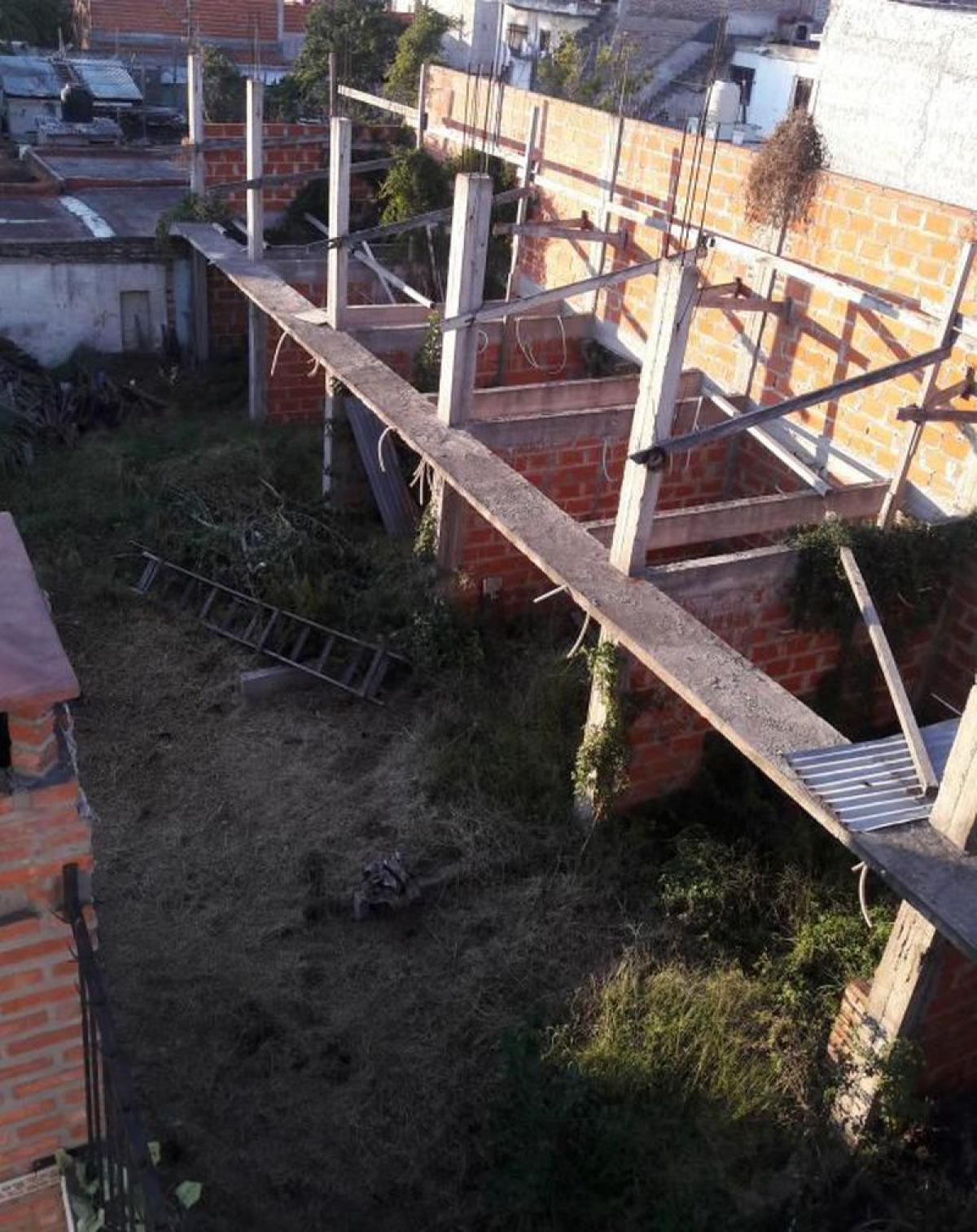 Picture of Residential Land For Sale in Lomas De Zamora, Buenos Aires, Argentina