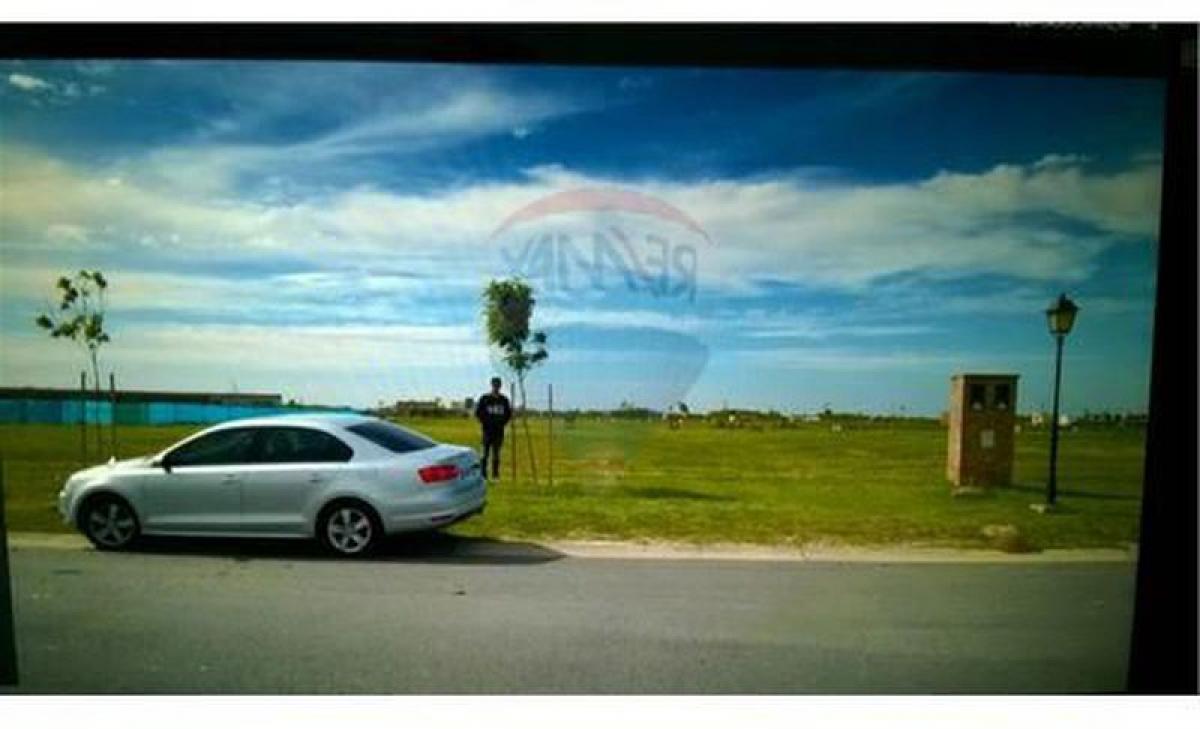 Picture of Residential Land For Sale in Pilar, Santa Fe, Argentina