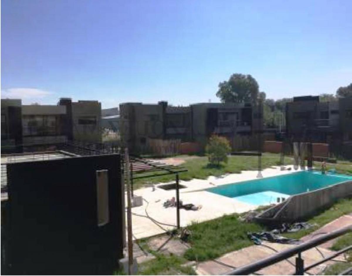 Picture of Home For Sale in Bs.As. G.B.A. Zona Sur, Buenos Aires, Argentina