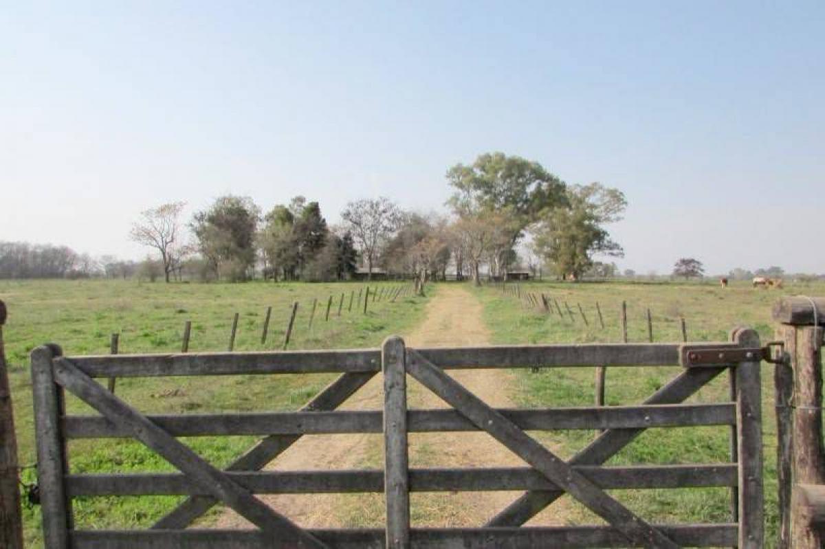 Picture of Home For Sale in Lobos, Buenos Aires, Argentina