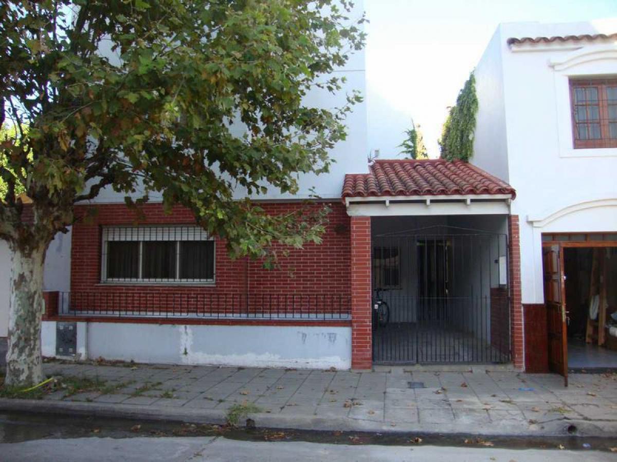 Picture of Residential Land For Sale in Quilmes, Buenos Aires, Argentina