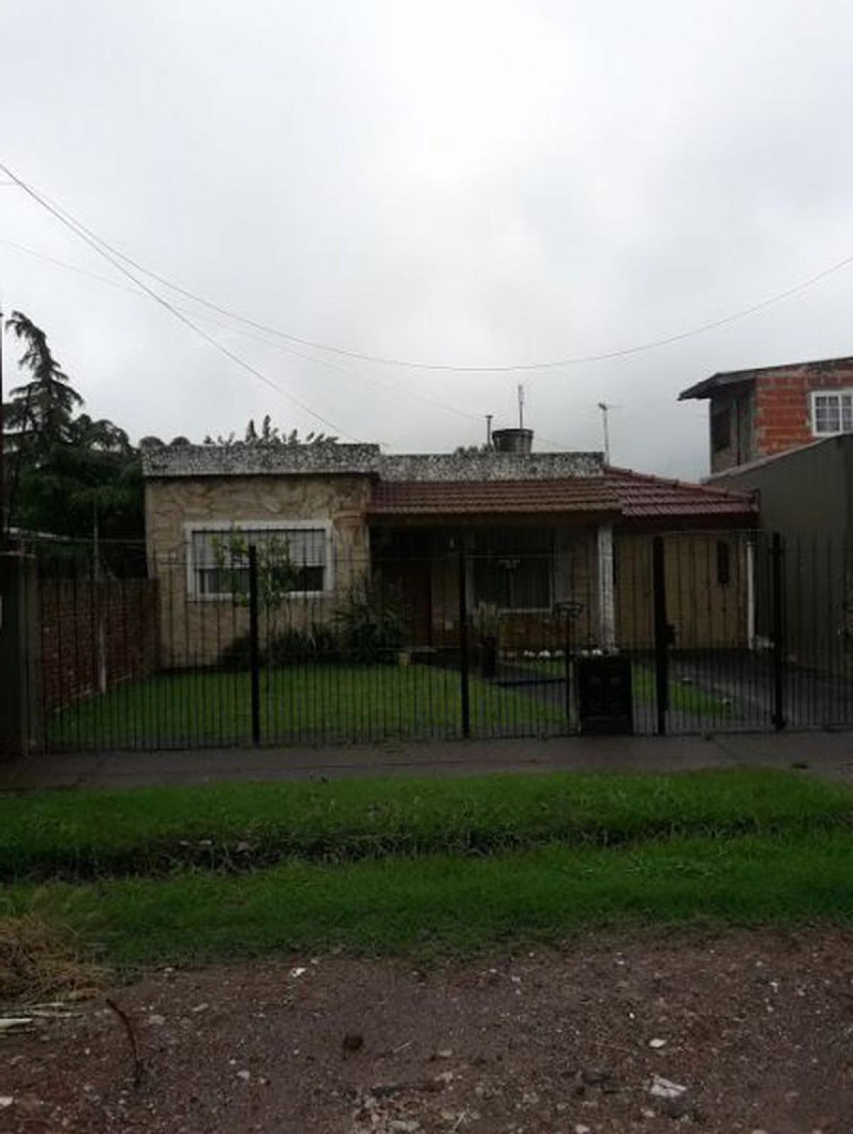 Picture of Home For Sale in San Miguel, La Pampa, Argentina