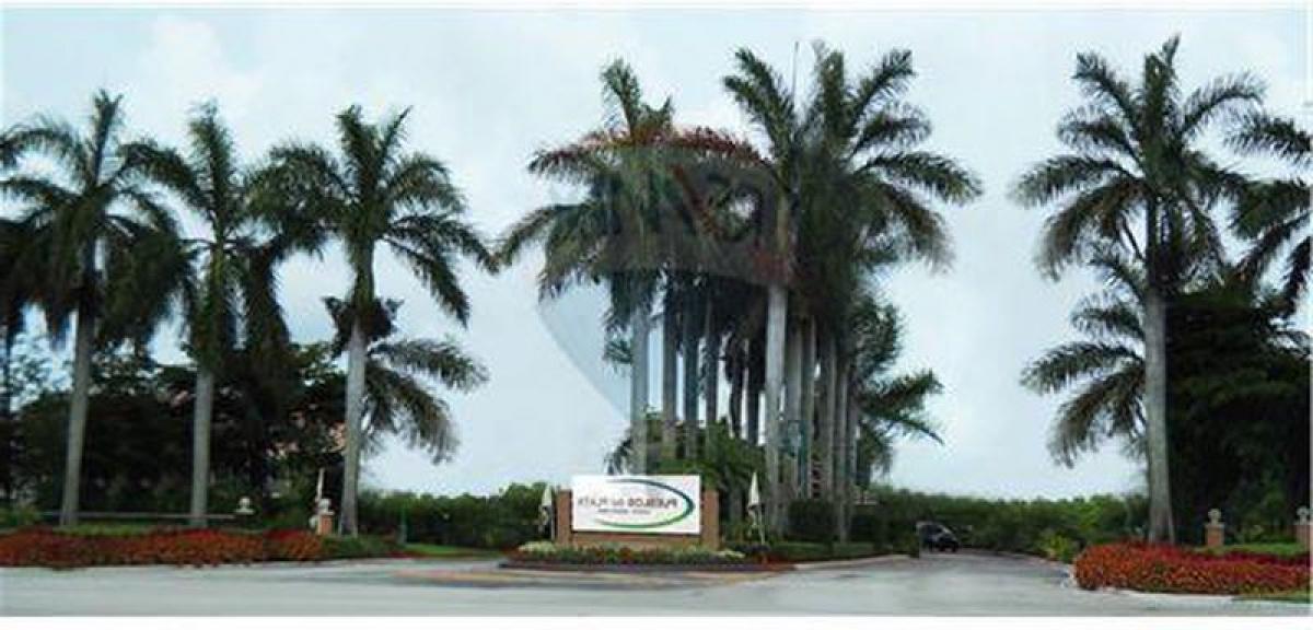 Picture of Residential Land For Sale in Berazategui, Buenos Aires, Argentina