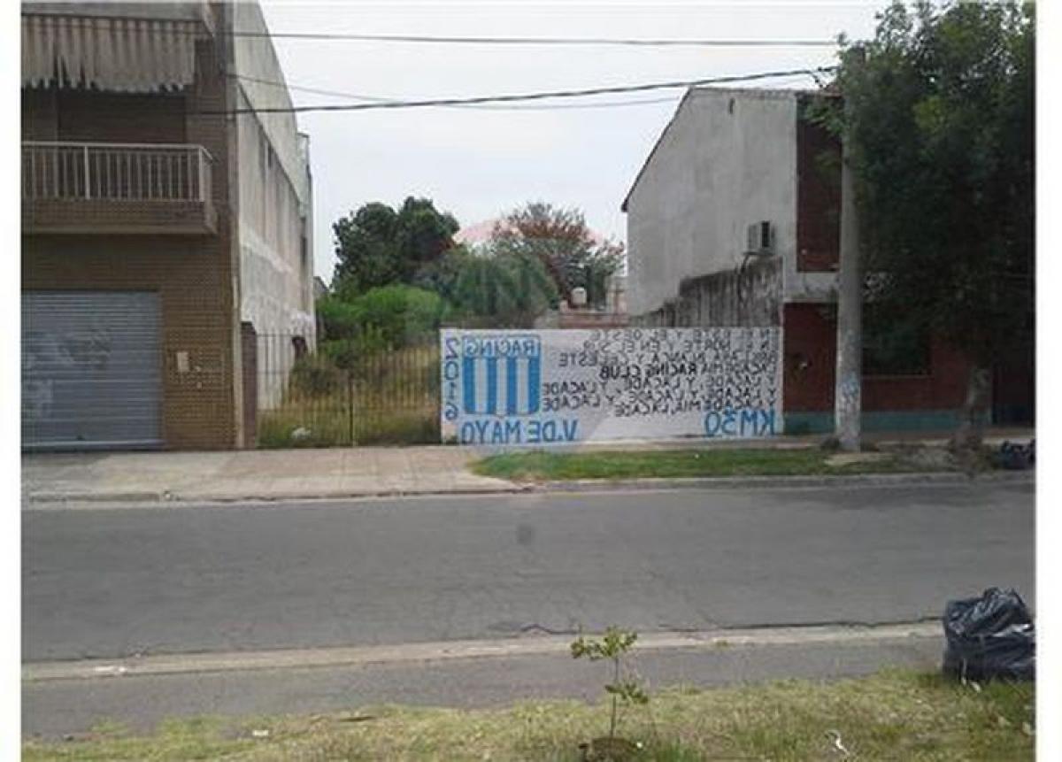 Picture of Residential Land For Sale in Malvinas Argentinas, Buenos Aires, Argentina