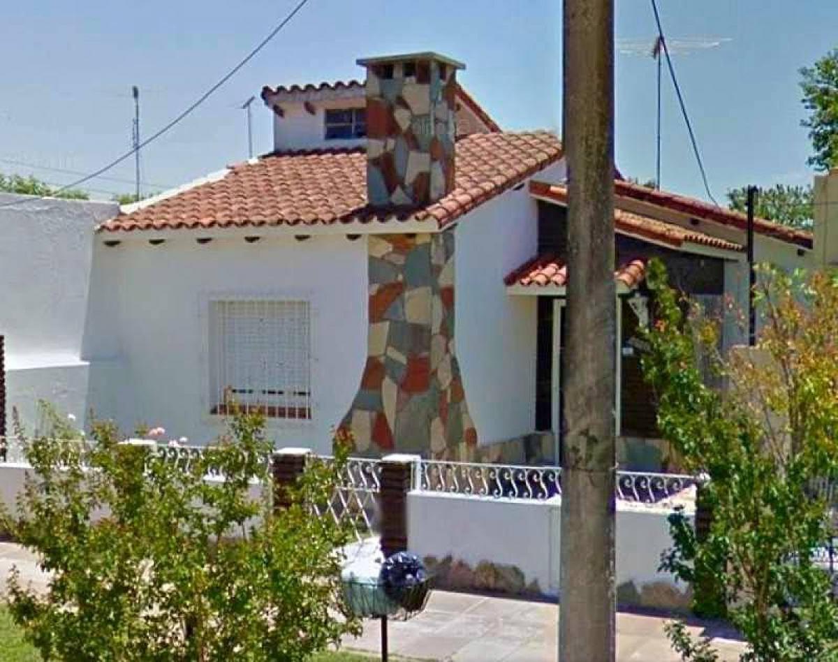 Picture of Home For Sale in Marcos Paz, Buenos Aires, Argentina