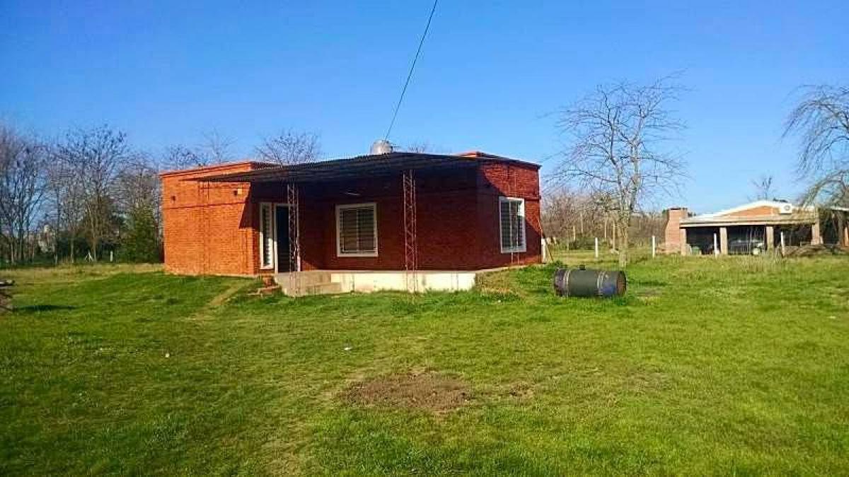Picture of Farm For Sale in Bs.As. G.B.A. Zona Oeste, Buenos Aires, Argentina