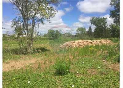 Residential Land For Sale in Berisso, Argentina