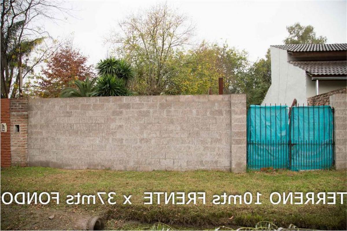 Picture of Residential Land For Sale in Malvinas Argentinas, Buenos Aires, Argentina
