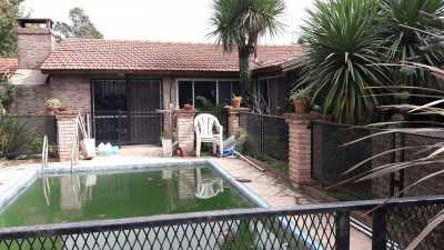 Home For Sale in Berazategui, Argentina