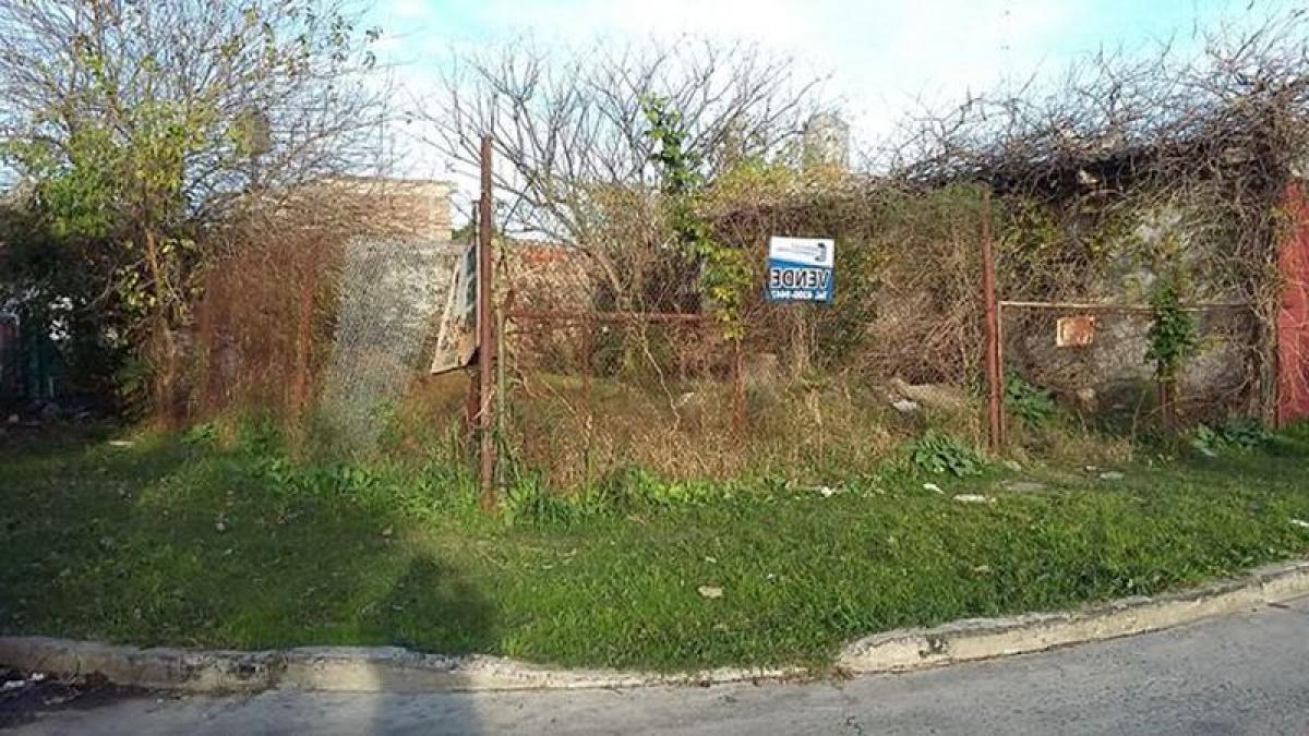 Picture of Residential Land For Sale in Quilmes, Buenos Aires, Argentina