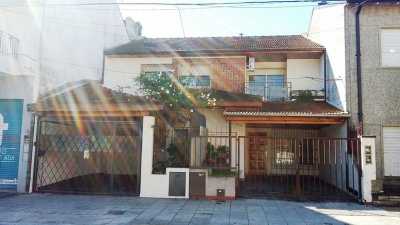 Home For Sale in Vicente Lopez, Argentina
