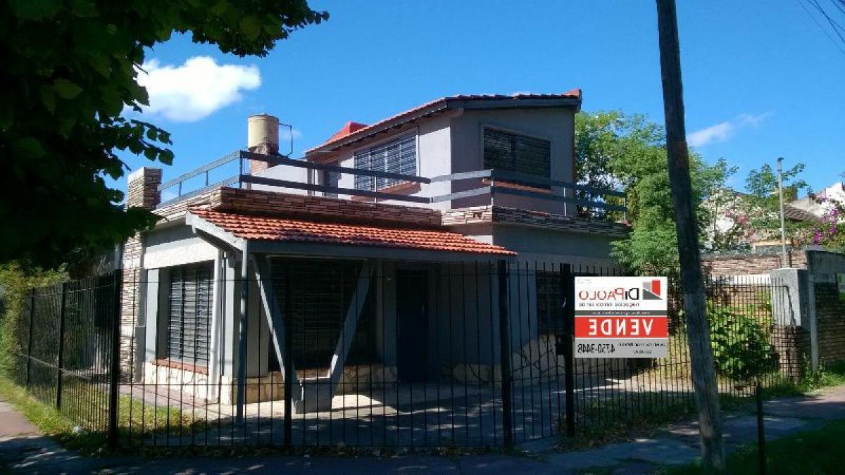 Picture of Home For Sale in Hurlingham, Buenos Aires, Argentina