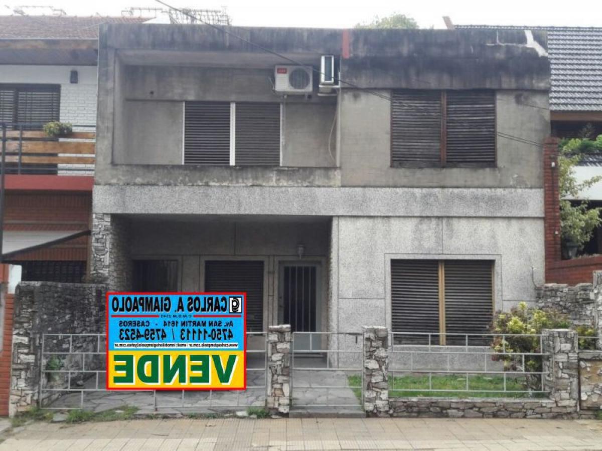 Picture of Home For Sale in Tres De Febrero, Buenos Aires, Argentina