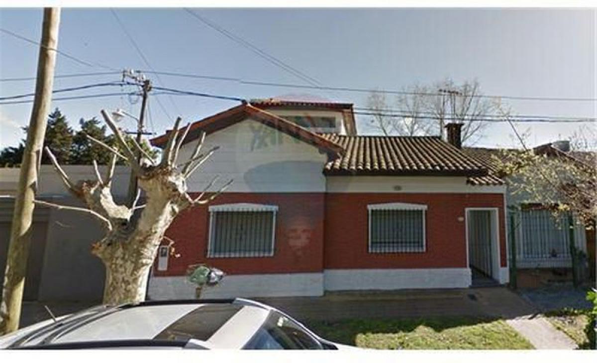 Picture of Home For Sale in La Plata, Buenos Aires, Argentina