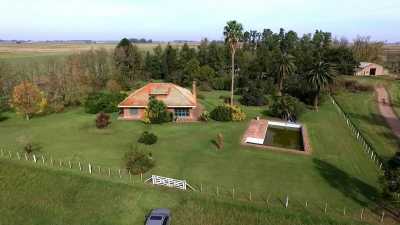 Home For Sale in Navarro, Argentina