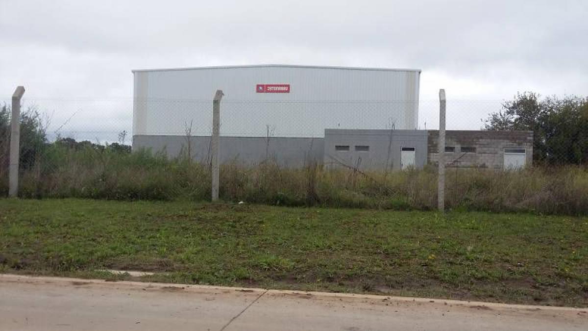 Picture of Home For Sale in Ezeiza, Buenos Aires, Argentina