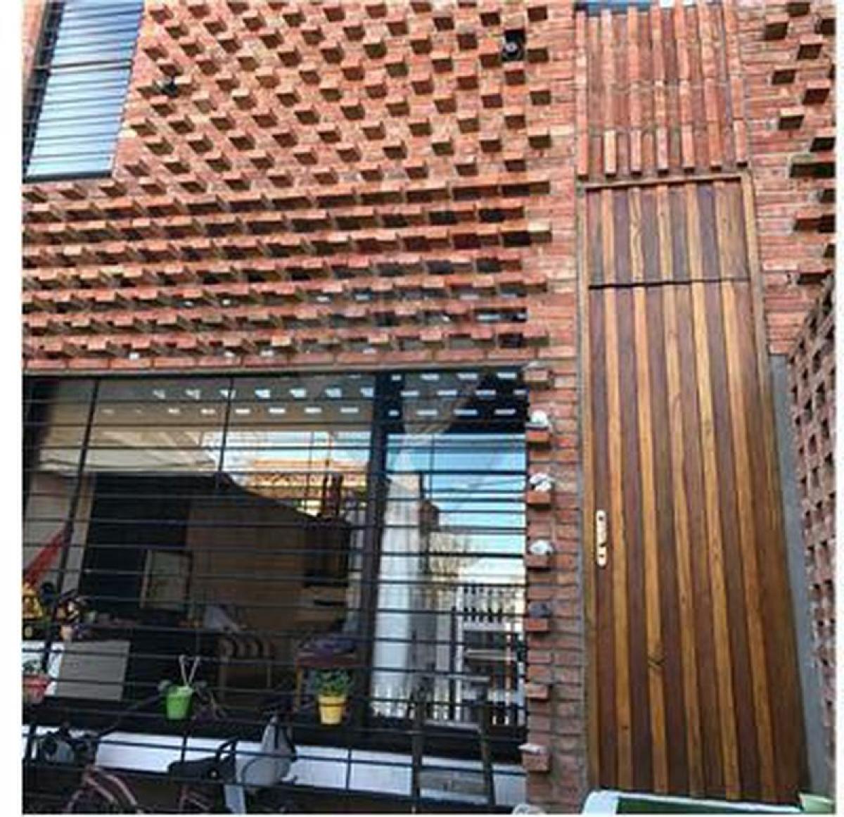 Picture of Home For Sale in Campana, Buenos Aires, Argentina