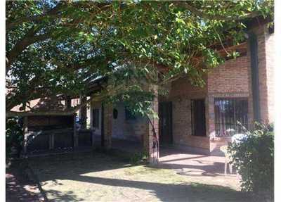 Home For Sale in Baradero, Argentina