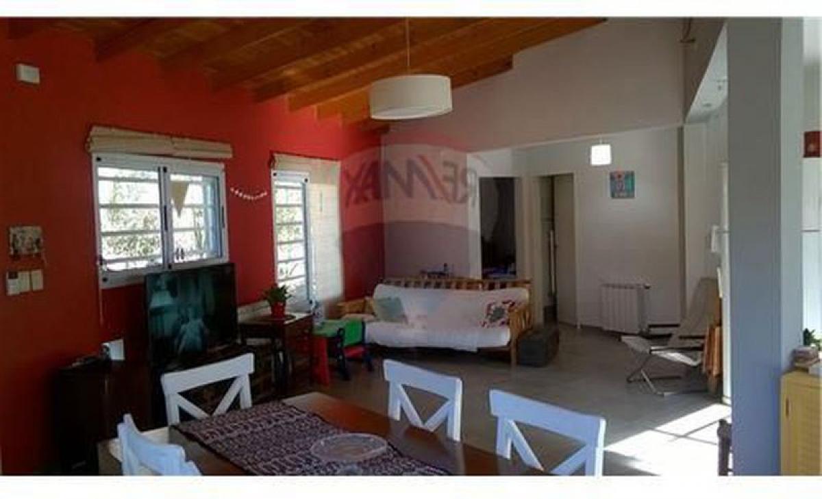 Picture of Home For Sale in Berisso, Buenos Aires, Argentina
