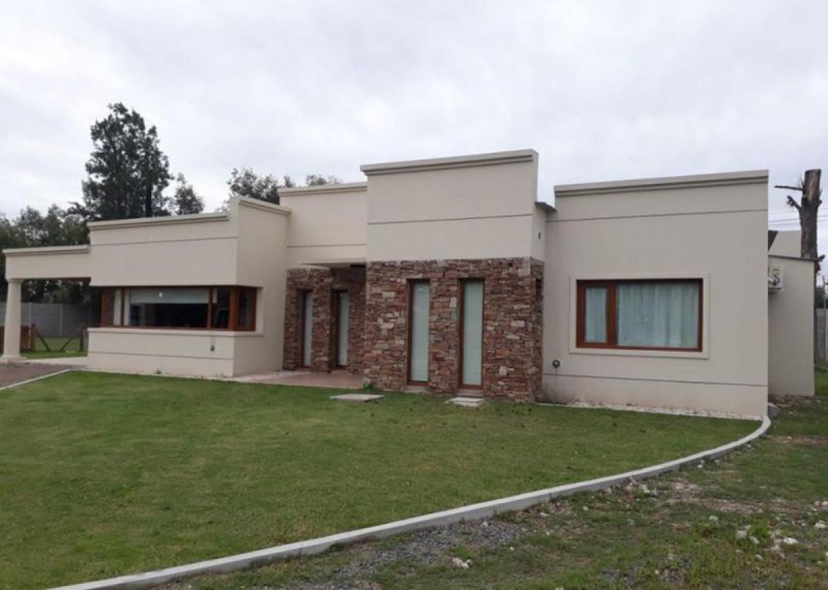 Picture of Farm For Sale in Bs.As. G.B.A. Zona Sur, Buenos Aires, Argentina