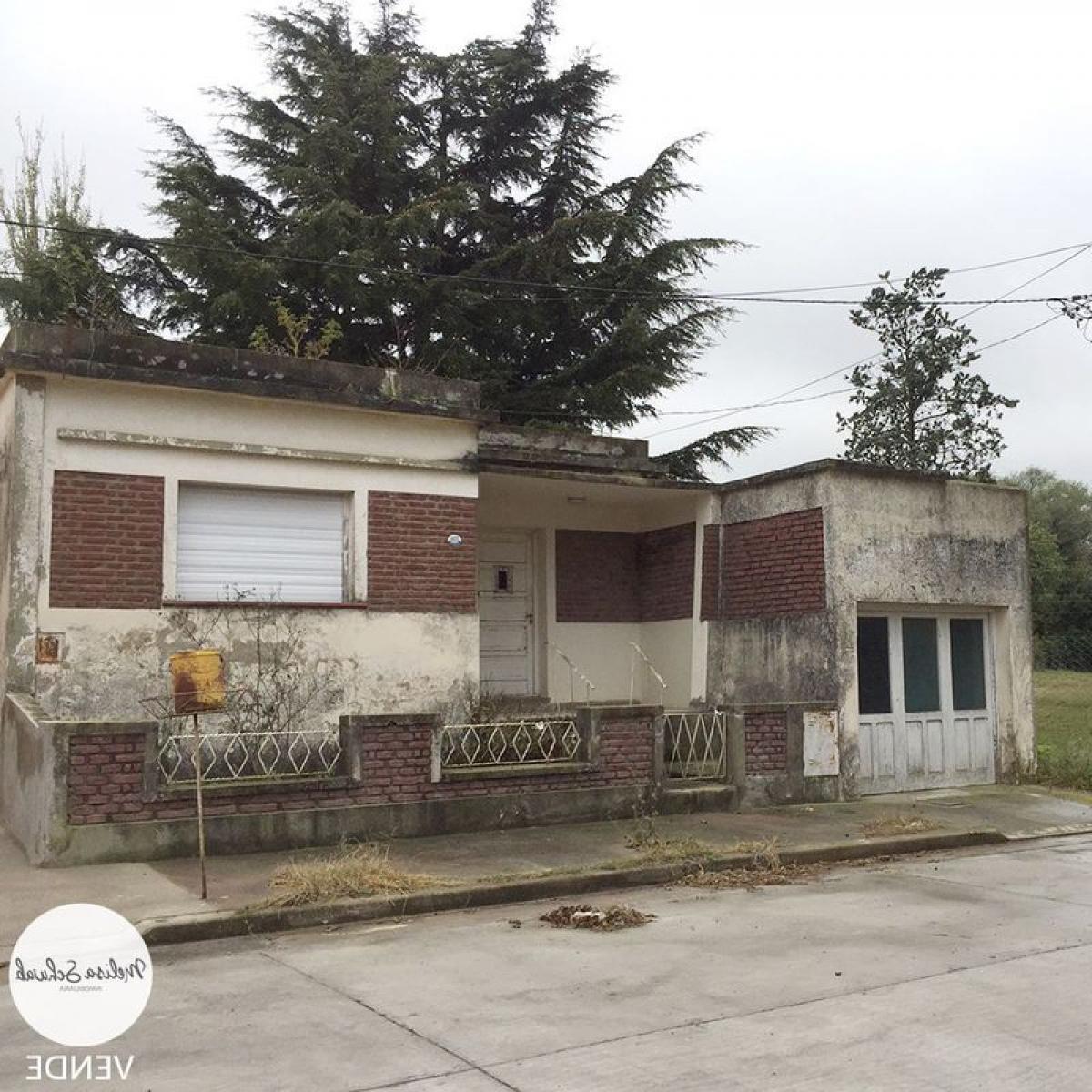 Picture of Home For Sale in Olavarria, Buenos Aires, Argentina