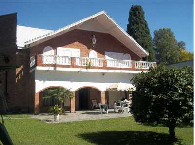 Farm For Sale in Ezeiza, Argentina