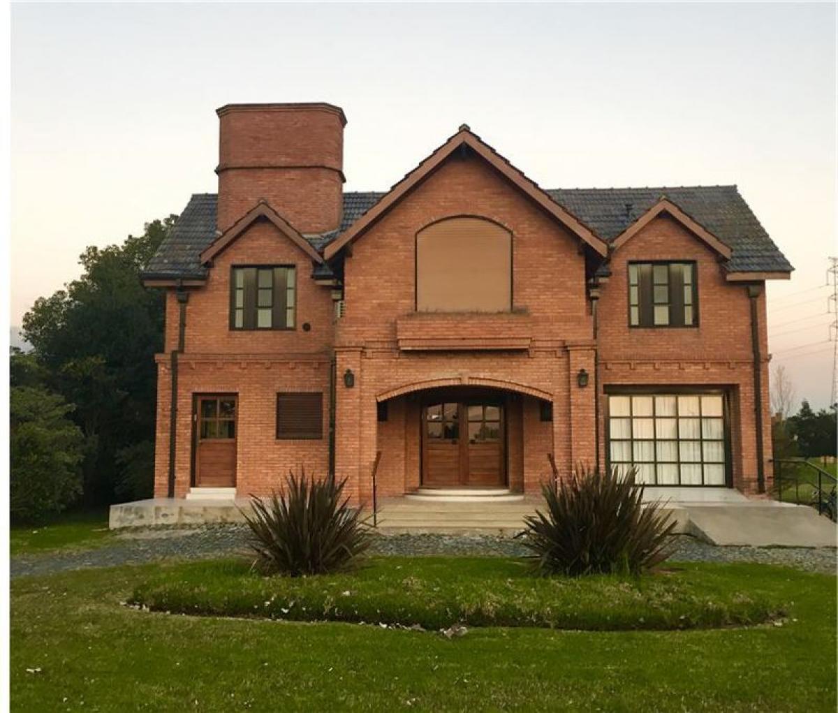 Picture of Home For Sale in Bs.As. G.B.A. Zona Norte, Buenos Aires, Argentina