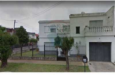 Home For Sale in Quilmes, Argentina