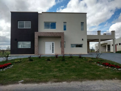 Farm For Sale in San Vicente, Argentina