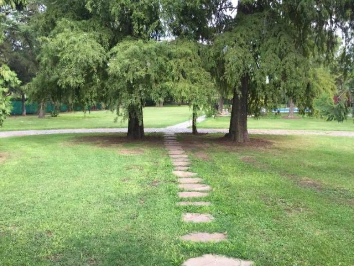 Picture of Farm For Sale in Malvinas Argentinas, Buenos Aires, Argentina