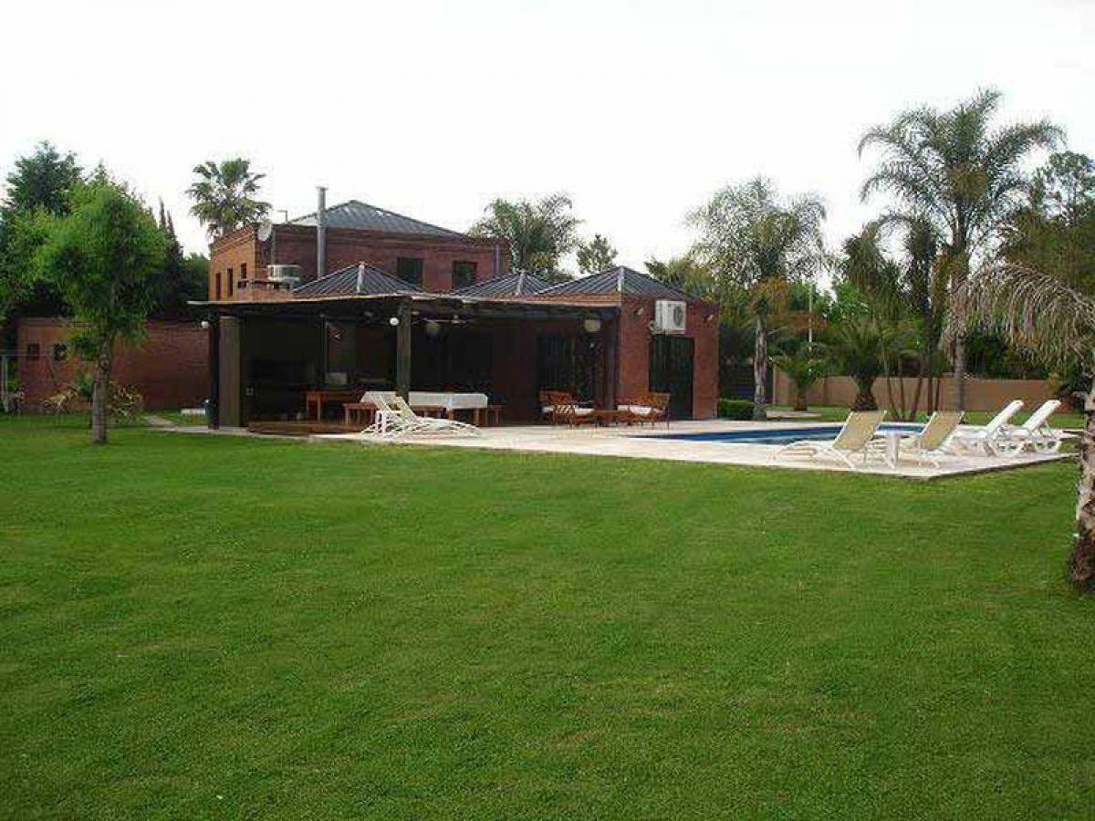 Picture of Farm For Sale in Bs.As. G.B.A. Zona Sur, Buenos Aires, Argentina