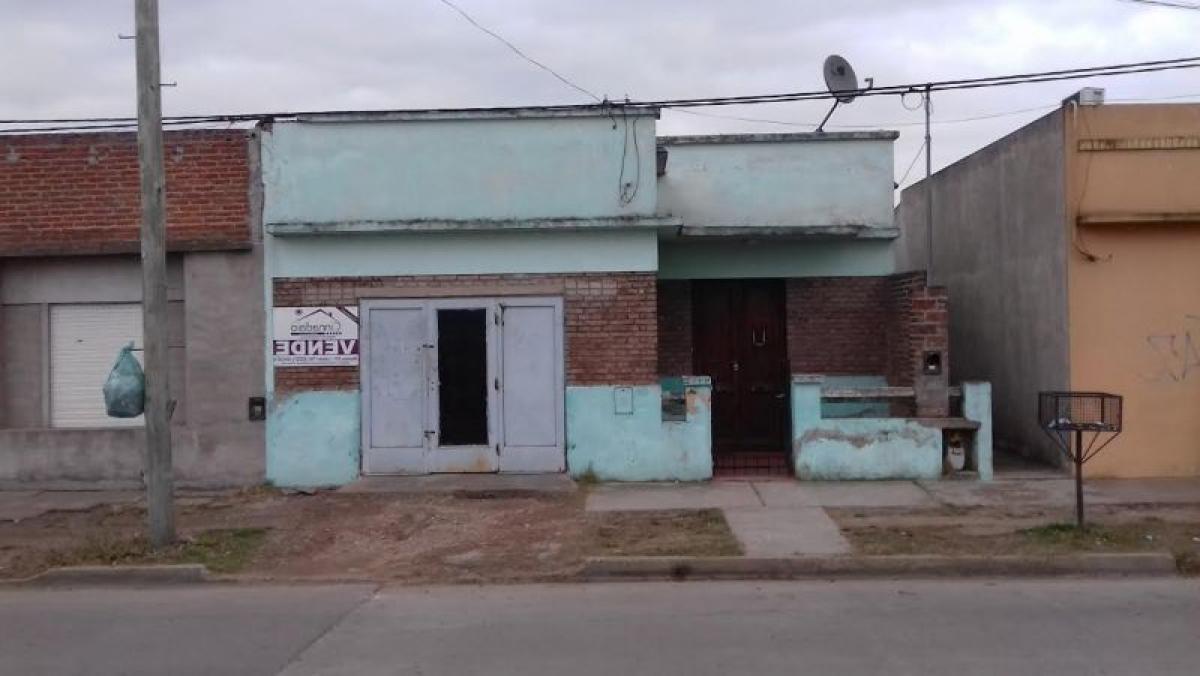 Picture of Home For Sale in Lobos, Buenos Aires, Argentina