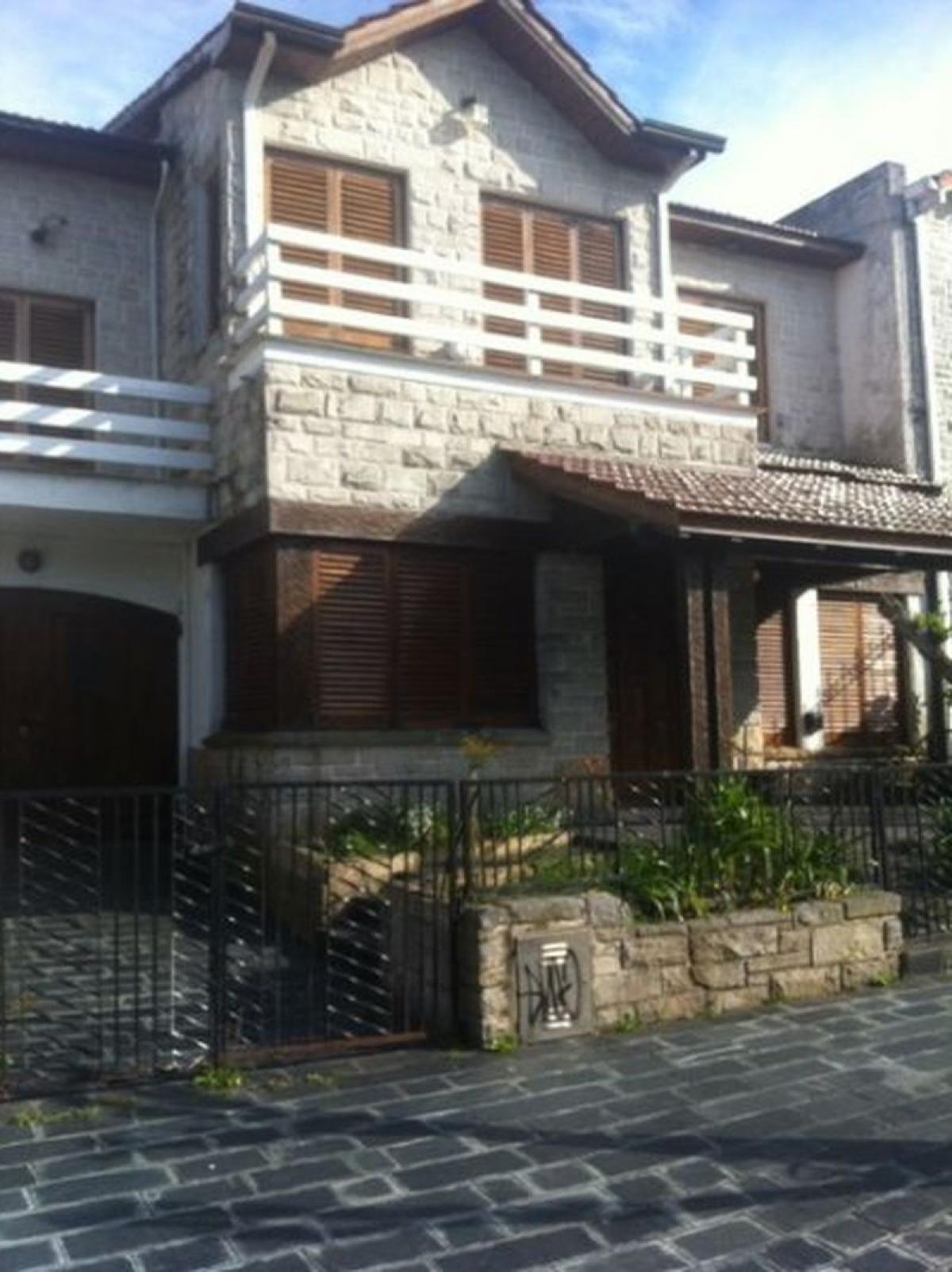 Picture of Home For Sale in Mar Del Plata, Buenos Aires, Argentina