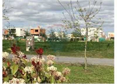 Residential Land For Sale in Ezeiza, Argentina