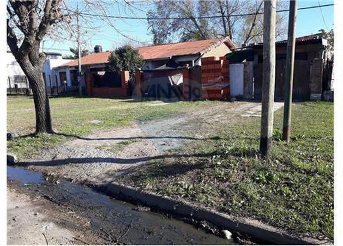 Picture of Residential Land For Sale in Berisso, Buenos Aires, Argentina