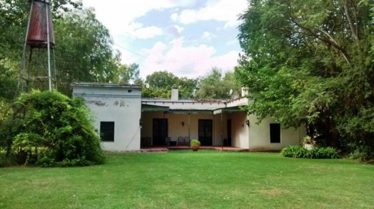 Picture of Home For Sale in General Las Heras, Buenos Aires, Argentina