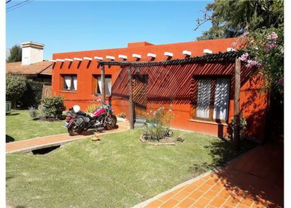 Picture of Home For Sale in General Rodriguez, Buenos Aires, Argentina
