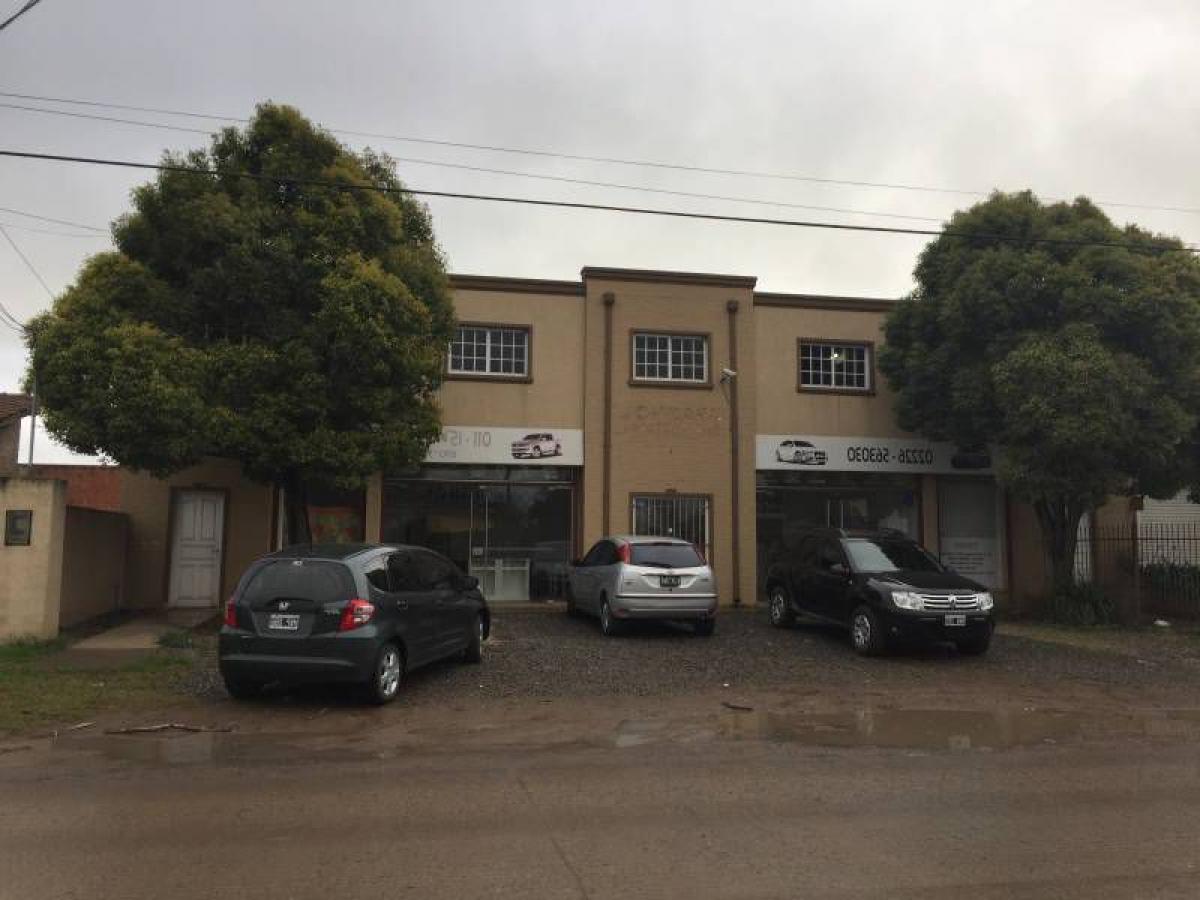 Picture of Home For Sale in Canuelas, Buenos Aires, Argentina