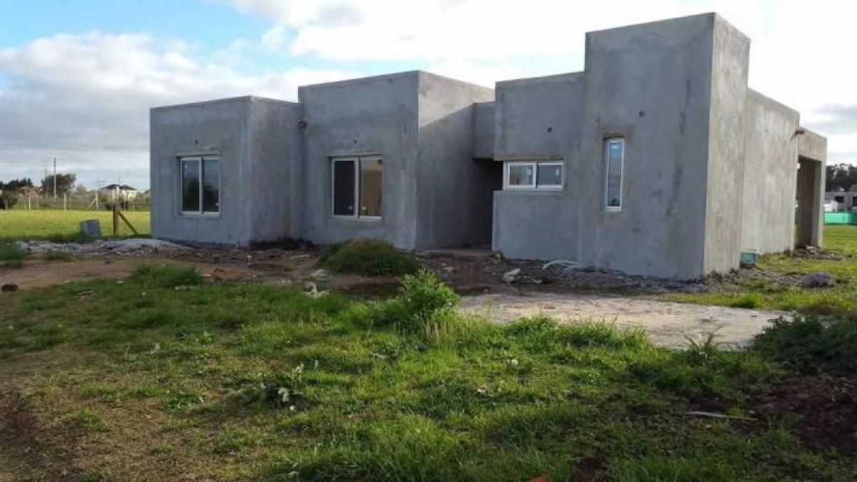 Picture of Farm For Sale in Ezeiza, Buenos Aires, Argentina