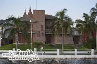Hotel For Sale in Corrientes, Argentina